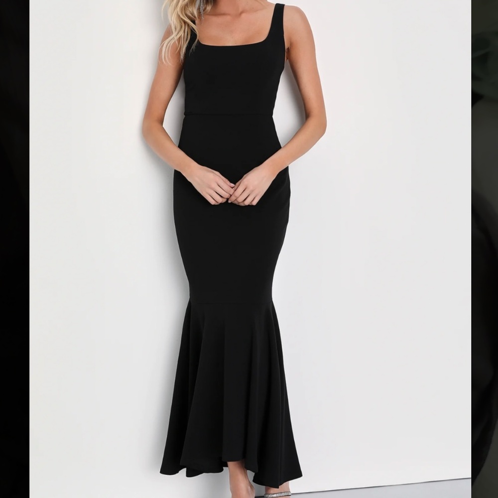 Lulus Romantic Destiny Black Square Neck Trumpet Maxi Dress